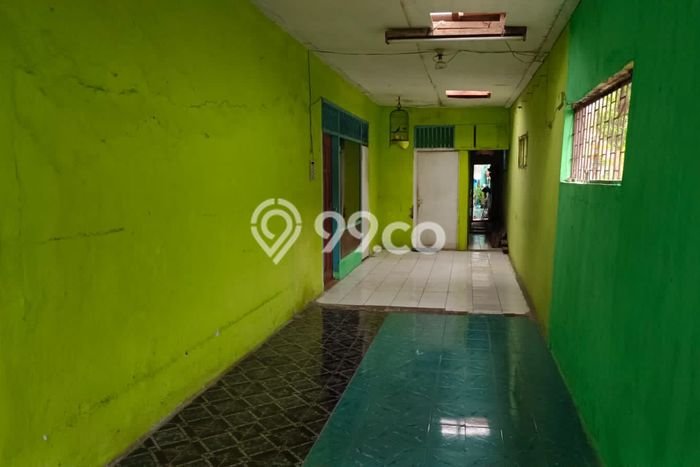 Ruko Strategis di Bekasi Kota, Luas 300m², Area Komersial Ruko Strategis di Bekasi Kota, Luas 300m², Area Komersial