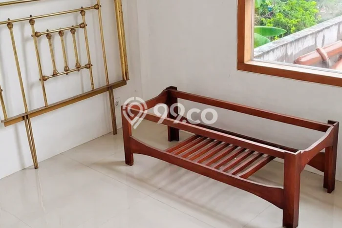 Dijual Rumah Eksklusif 2 KT di Sektor 3 - Bintaro, Jakarta Selatan Dijual Rumah Eksklusif 2 KT di Sektor 3 - Bintaro, Jakarta Selatan