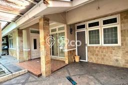 Hunian Elit LB 200m2 Siap Huni Desain Elegan di Bintaro, Tangerang Selatan Hunian Elit LB 200m2 Siap Huni Desain Elegan di Bintaro, Tangerang Selatan