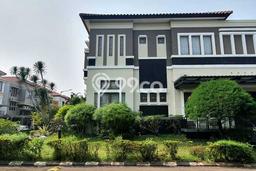 Siap Huni Hunian Elit 6 Kamar di Kelapa Gading Dekat ke Mana Saja Siap Huni Hunian Elit 6 Kamar di Kelapa Gading Dekat ke Mana Saja