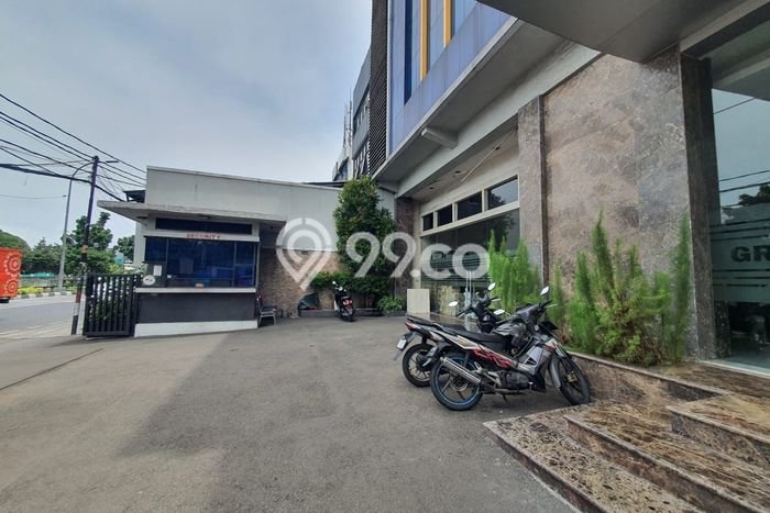 Kantor Usaha Dijual di Kemayoran Jakarta Pusat LT 425m2 & LB 1200m2 Kantor Usaha Dijual di Kemayoran Jakarta Pusat LT 425m2 & LB 1200m2