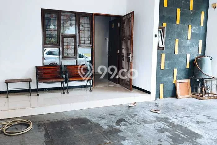 Disewakan Rumah Harga Terjangkau di Metland Menteng Jakarta Timur dengan 3 Kamar Tidur Disewakan Rumah Harga Terjangkau di Metland Menteng Jakarta Timur dengan 3 Kamar Tidur