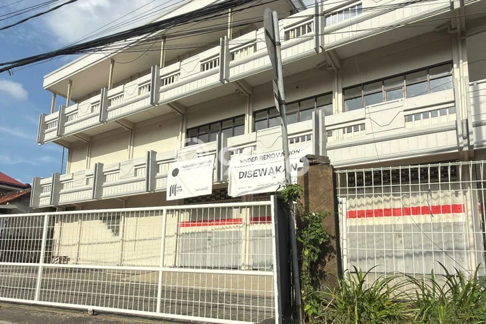 Ruko Komersial Disewakan di Denpasar Barat Denpasar Luas 950m2 Ruko Komersial Disewakan di Denpasar Barat Denpasar Luas 950m2