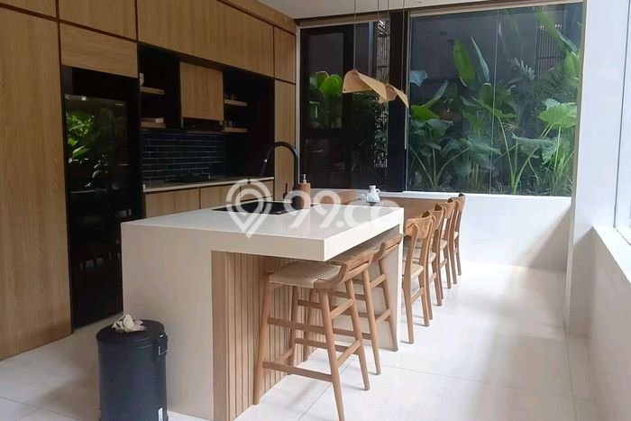 BISNIS POTENSIAL! Vila di , Luas 211m2m², ROI Menjanjikan BISNIS POTENSIAL! Vila di , Luas 211m2m², ROI Menjanjikan