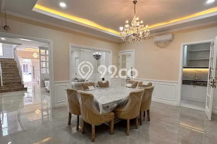 UNIT TERBATAS! Rumah di , 2 KT, LT 160m2m² LB 160m2m² UNIT TERBATAS! Rumah di , 2 KT, LT 160m2m² LB 160m2m²