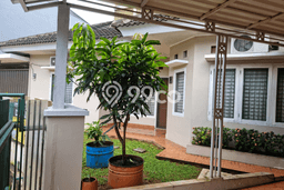 Rumah Luxury Modern Siap Huni di Graha Bintaro Jakarta Selatan Rumah Luxury Modern Siap Huni di Graha Bintaro Jakarta Selatan