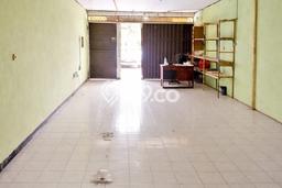 Ruko Dijual di Prime Area Jakarta Barat Luas 240m2 Ruko Dijual di Prime Area Jakarta Barat Luas 240m2