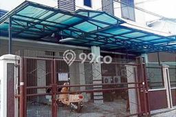 Dijual Kost Strategis di Grogol Petamburan, Jakarta Barat 31 KT, 31 KM, Luas Bangunan 600m2 Dijual Kost Strategis di Grogol Petamburan, Jakarta Barat 31 KT, 31 KM, Luas Bangunan 600m2