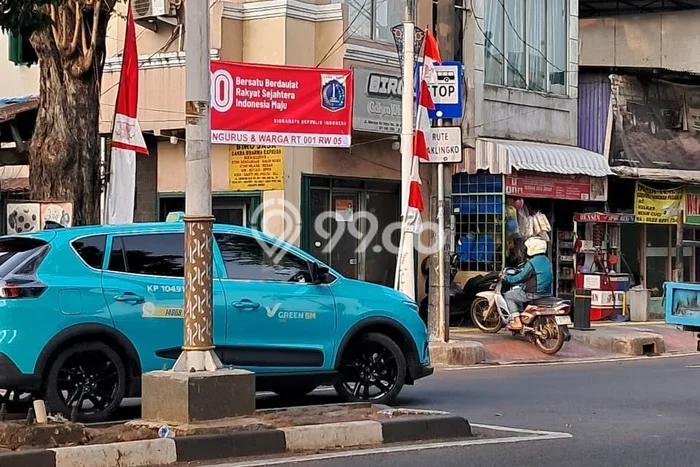 Unit Ruko Dijual di Kembangan Jakarta Barat Luas Tanah 30m2, Luas Bangunan 60m2 Unit Ruko Dijual di Kembangan Jakarta Barat Luas Tanah 30m2, Luas Bangunan 60m2