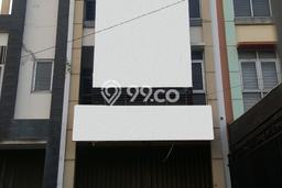Ruko Disewa di Pinang, Tangerang, LT 82m2 / LB 297m2 Ruko Disewa di Pinang, Tangerang, LT 82m2 / LB 297m2