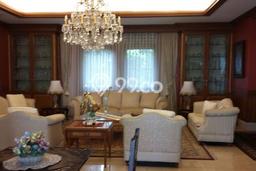 Jual Rumah 6 KT di Pondok Indah, Jakarta Selatan - Luas Tanah 2050m² Jual Rumah 6 KT di Pondok Indah, Jakarta Selatan - Luas Tanah 2050m²