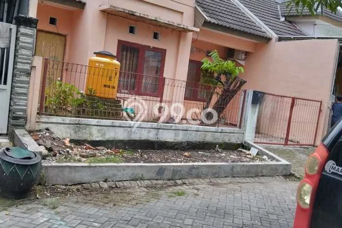 For Sale Rumah 2 Kamar Lokasi Ideal Bagus dan Strategis di Menganti For Sale Rumah 2 Kamar Lokasi Ideal Bagus dan Strategis di Menganti