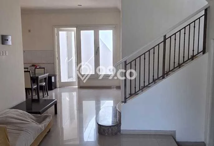 Rumah Bagus Siap Pakai Di Wiyung Luas 160m2 Lokasi Strategis Rumah Bagus Siap Pakai Di Wiyung Luas 160m2 Lokasi Strategis