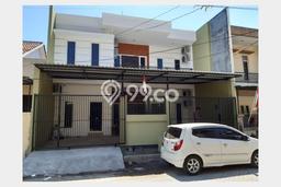 Hunian Mewah Dijual LT 200m2 di Rungkut, Surabaya Hunian Mewah Dijual LT 200m2 di Rungkut, Surabaya