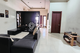 HUNIAN BERKELAS! Rumah Exclusive Kupang, Surabaya, Luas Tanah 300m2m² LB 250m2m² HUNIAN BERKELAS! Rumah Exclusive Kupang, Surabaya, Luas Tanah 300m2m² LB 250m2m²