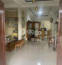 Jual Rumah Eksklusif 4 KT di Bintaro, Tangerang Selatan Jual Rumah Eksklusif 4 KT di Bintaro, Tangerang Selatan