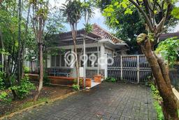 Hunian Eksklusif Siap Huni LT 716m2 di Menteng, Jakarta Pusat Hunian Eksklusif Siap Huni LT 716m2 di Menteng, Jakarta Pusat
