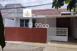 For Sale Rumah 2 Kamar Lokasi Strategis Nyaman dan Strategis di Pondok Aren For Sale Rumah 2 Kamar Lokasi Strategis Nyaman dan Strategis di Pondok Aren