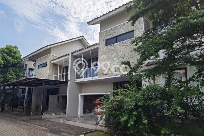 Rumah Luxury Modern Tanpa Renovasi di Sektor 7-Bintaro Tangerang Selatan Rumah Luxury Modern Tanpa Renovasi di Sektor 7-Bintaro Tangerang Selatan