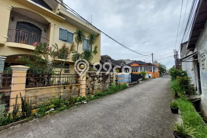 Jual Rumah Favorit Siap Huni LB 250m2 di Cilodong, Depok Jual Rumah Favorit Siap Huni LB 250m2 di Cilodong, Depok