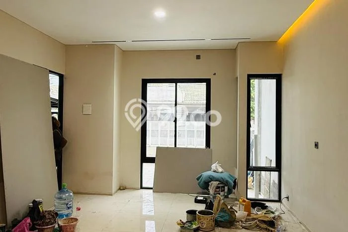 Rumah Minimalis 5 KT di BSD Nusaloka Tangerang Unfurnished Rumah Minimalis 5 KT di BSD Nusaloka Tangerang Unfurnished