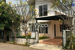Rumah Minimalis 3 KT di Bintaro Tangerang Selatan Unfurnished Rumah Minimalis 3 KT di Bintaro Tangerang Selatan Unfurnished