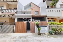 Hunian Cantik Minimalis Lb 117m2 di Karang Tengah, Tangerang Hunian Cantik Minimalis Lb 117m2 di Karang Tengah, Tangerang