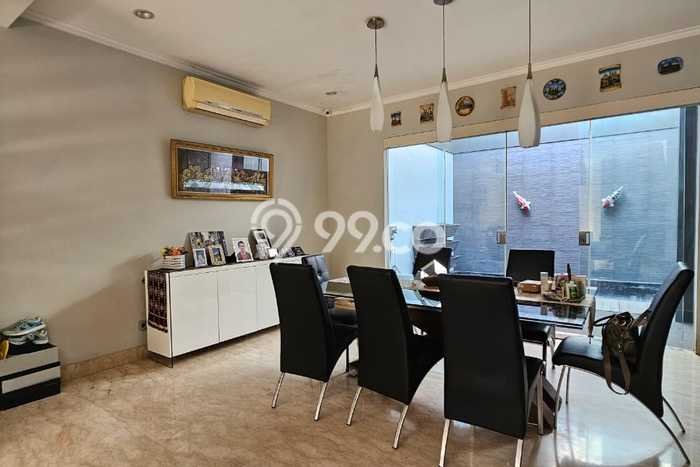 Rumah Elit LB 320m2 Siap Pakai Desain Elegan di Puri Media, Jakarta Barat Rumah Elit LB 320m2 Siap Pakai Desain Elegan di Puri Media, Jakarta Barat