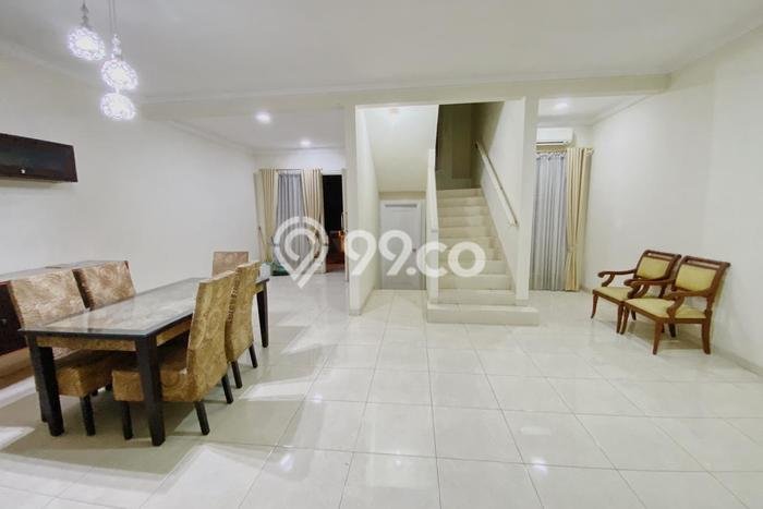 Siap Huni Rumah Minimalis & Modern LB 167m2 di Alam Sutera Siap Huni Rumah Minimalis & Modern LB 167m2 di Alam Sutera