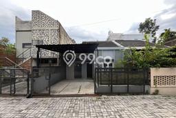 Dijual Rumah Strategis Bagus Punya 2 KT di Antapani Bandung SHM Dijual Rumah Strategis Bagus Punya 2 KT di Antapani Bandung SHM