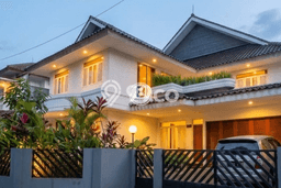 Rumah Luxury Modern Tanpa Renovasi di Sektor 1 - Bintaro Jakarta Selatan Rumah Luxury Modern Tanpa Renovasi di Sektor 1 - Bintaro Jakarta Selatan