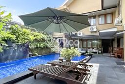 Ready to Use! Premium House LT 438m2 Desain Modern di Bintaro Ready to Use! Premium House LT 438m2 Desain Modern di Bintaro