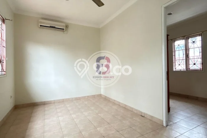 Rumah sewa siap pakai 2 KT di Bintaro, Jakarta Selatan Rumah sewa siap pakai 2 KT di Bintaro, Jakarta Selatan