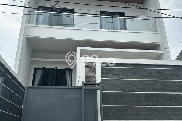 Dijual Rumah Mewah Megah Dengan View Eksklusif di Bojong Indah, Jakarta Barat Dijual Rumah Mewah Megah Dengan View Eksklusif di Bojong Indah, Jakarta Barat