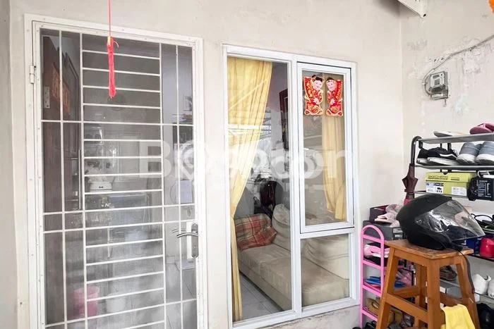 Rumah Minimalis 2 KT di Duta Garden Tangerang Unfurnished Rumah Minimalis 2 KT di Duta Garden Tangerang Unfurnished