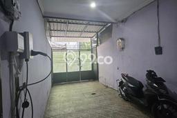 Rumah Luas Asri 2 KT Siap Pakai di Jelambar Jakarta Barat Rumah Luas Asri 2 KT Siap Pakai di Jelambar Jakarta Barat