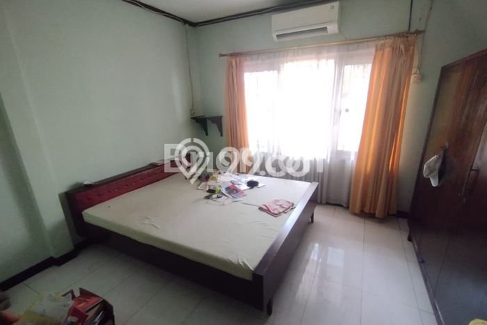 Rumah Modern 3 Kamar LT 160m2 di Taman Kota Rumah Modern 3 Kamar LT 160m2 di Taman Kota