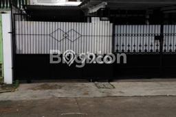 Rumah Modern 3 KT di Taman Kota Jakarta Barat Semi Furnished Rumah Modern 3 KT di Taman Kota Jakarta Barat Semi Furnished