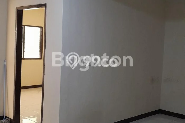 Sewa cepat rumah minimalis lokasi strategis 3 Kamar di Tambora, Jakarta Barat Sewa cepat rumah minimalis lokasi strategis 3 Kamar di Tambora, Jakarta Barat