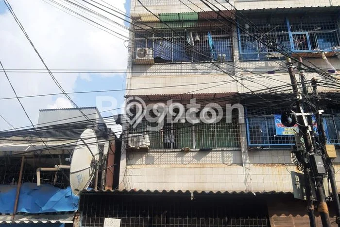 Ruko Dijual di Prime Area Jakarta Barat Luas 240m2 Ruko Dijual di Prime Area Jakarta Barat Luas 240m2