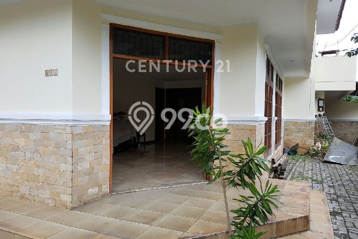 Ready to Use! Premium House LT 291m2 Desain Elegan di Pegangsaan Ready to Use! Premium House LT 291m2 Desain Elegan di Pegangsaan