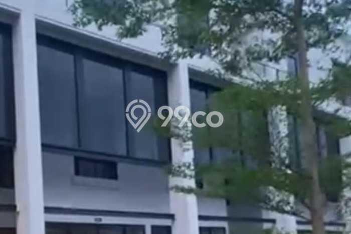 FOR RENT! Ruko di Sukomanunggal Cocok untuk Bisnis 180m2 FOR RENT! Ruko di Sukomanunggal Cocok untuk Bisnis 180m2
