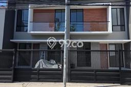 Rumah Minimalis 4 Kamar LT 120m2 di Kutisari Rumah Minimalis 4 Kamar LT 120m2 di Kutisari
