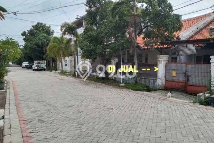 Rumah Strategis Minimalis Lb 250m2 di Rungkut, Surabaya Rumah Strategis Minimalis Lb 250m2 di Rungkut, Surabaya