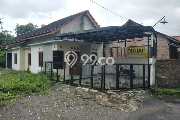 Jual Rumah Bagus Siap Huni LB 95m2 di Prambanan, Klaten Jual Rumah Bagus Siap Huni LB 95m2 di Prambanan, Klaten