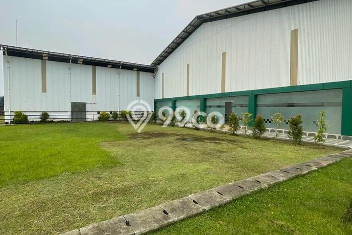 LOKASI STRATEGIS! Pabrik di Tigaraksa, Luas 2500m², Pusat Bisnis, Jalan Utama LOKASI STRATEGIS! Pabrik di Tigaraksa, Luas 2500m², Pusat Bisnis, Jalan Utama