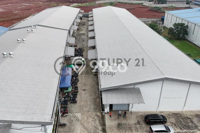 For Rent Gudang Premium di Legok, Luas 3800m², Lokasi Ramai For Rent Gudang Premium di Legok, Luas 3800m², Lokasi Ramai