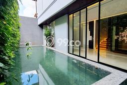 For Sale! Luxury House LT 201m2 Desain Elegan di Pondok Indah For Sale! Luxury House LT 201m2 Desain Elegan di Pondok Indah