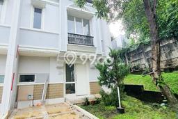 Rumah Terawat di BSD, Tangerang, LT 72m², LB 90m² Rumah Terawat di BSD, Tangerang, LT 72m², LB 90m²