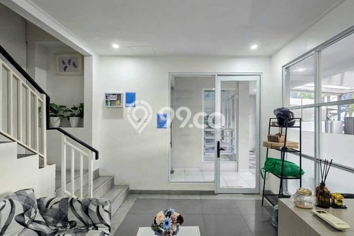 Komersial Dijual di Tangerang LT 252m2 & LB 724m2 Lokasi Terbaik! Komersial Dijual di Tangerang LT 252m2 & LB 724m2 Lokasi Terbaik!